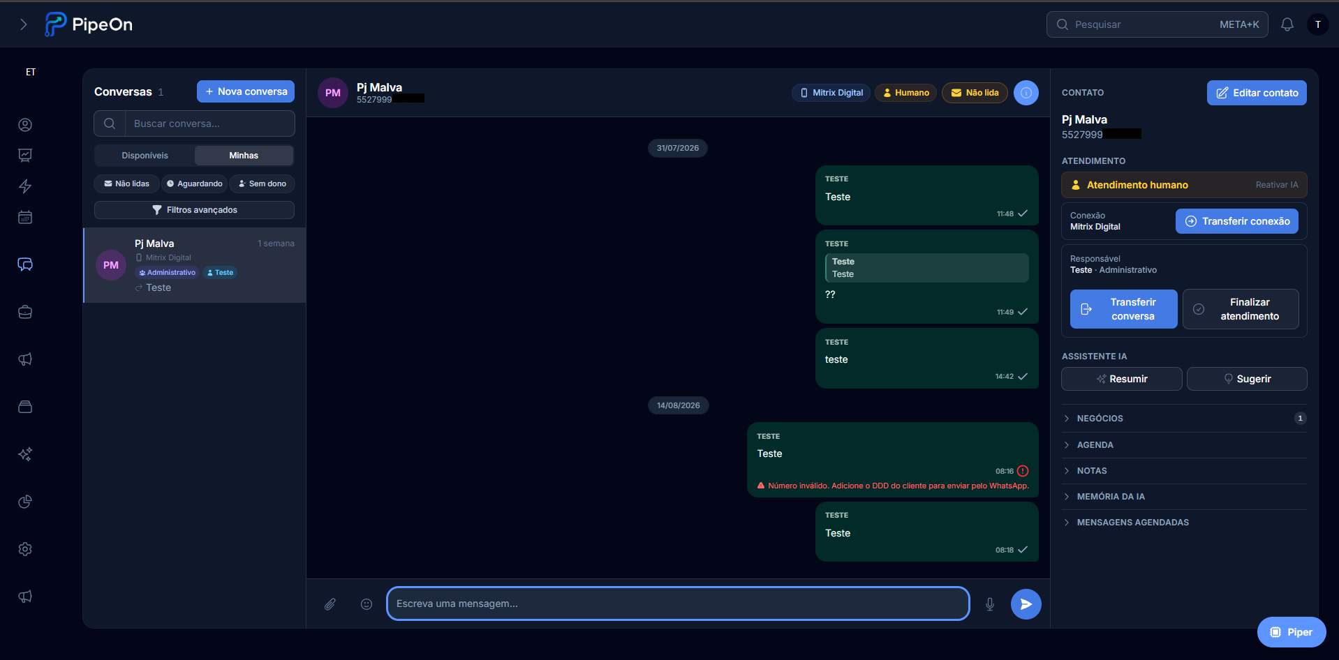 Tela de conversas do PipeON com o WhatsApp integrado ao CRM, contato, notas e assistente de IA